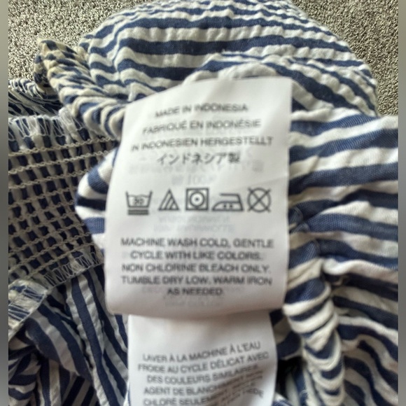 J Crew Ruffled Seersucker Striped Jumpsuit Beach Coverup in Size Medium - Picture 8 of 13